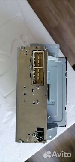 Магнитола штатная Kia Rio 4 с рамкой