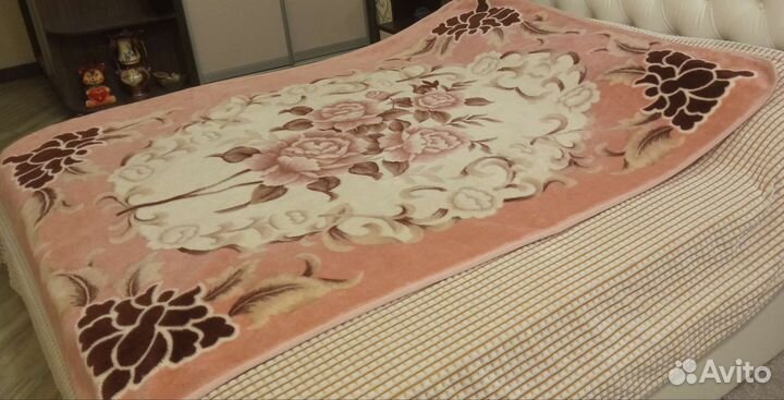 Плед на диван /кровать