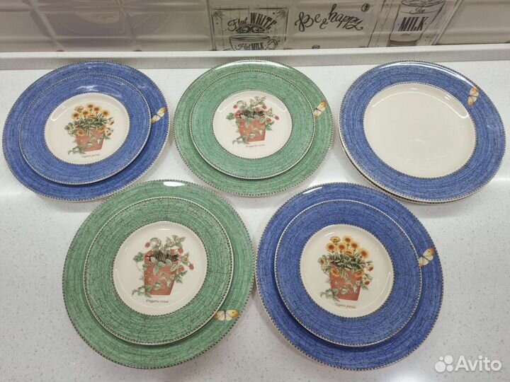 Тарелки Wedgwood Sarah's Garden