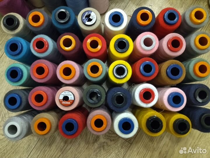 Нитки швейные