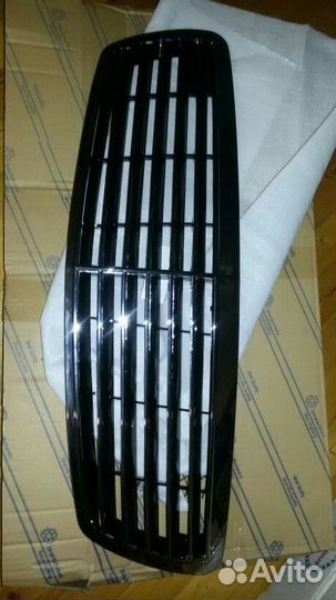Решетка на Mercedes W211 до рейстайлинг