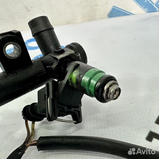 Рампа топливная F4R 770/771 рено меган 2 2.0