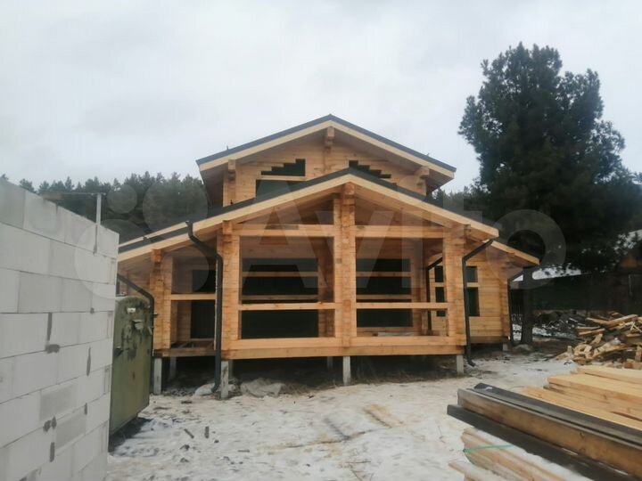 Дом 107 м² на участке 6 сот.