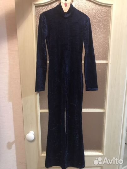 Комбинезон для фигурного катания