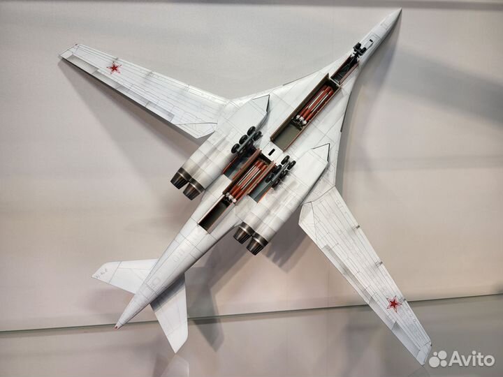 Модель самолета ту-160 Илья Муромец 1/144