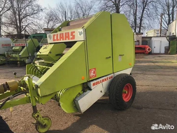 Пресс-подборщик Claas Rollant 44, 1994