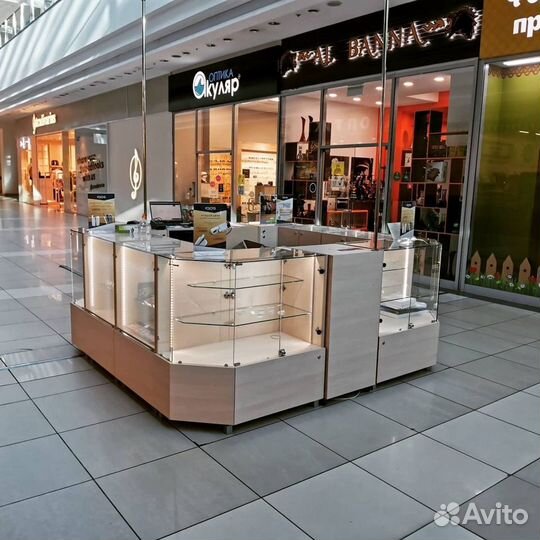 Торговый остров Табак, Тороговые островки в ТЦ