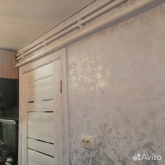 Роспись стен, картины, барельефы, декоративка