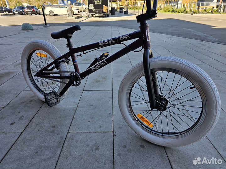 Велосипед BMX красный