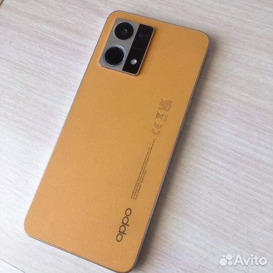 Телефон oppo reno7
