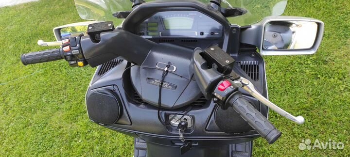 Suzuki burgman executive 650/skywave 650