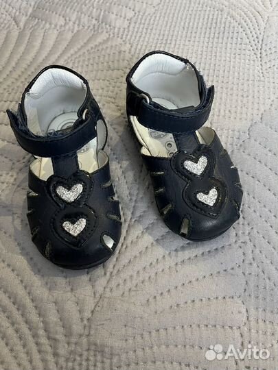 Сандалии для девочки 19 размер