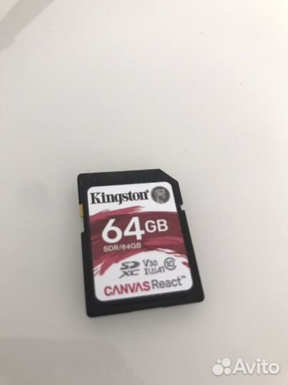 Фотоаппарат Canon 80D Kit