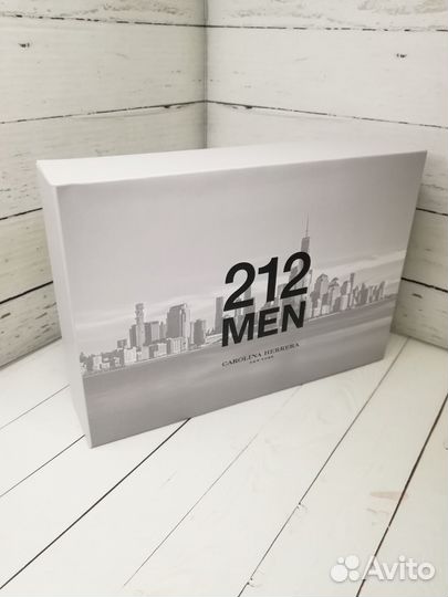 Парфюмерный набор Carolina Herrera 212 men