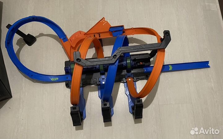 Трек Hot Wheels Экшн Винтовое столкновение FTB65