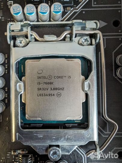 Intel core i5 7600k + msi b250 pc mate + 16gb ddr4