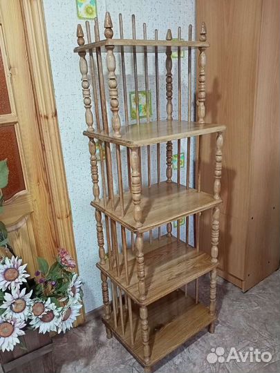 Этажерка из массива дуба