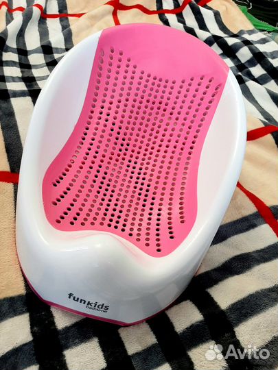 Горка для купания новорожденного