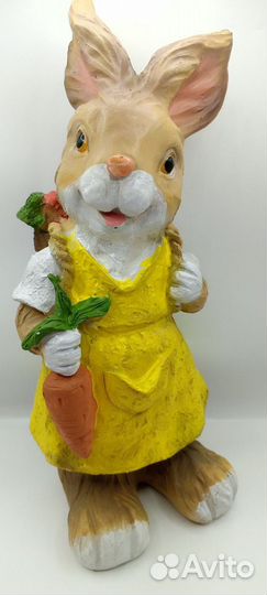 Садовые фигуры из полистоуна Белка