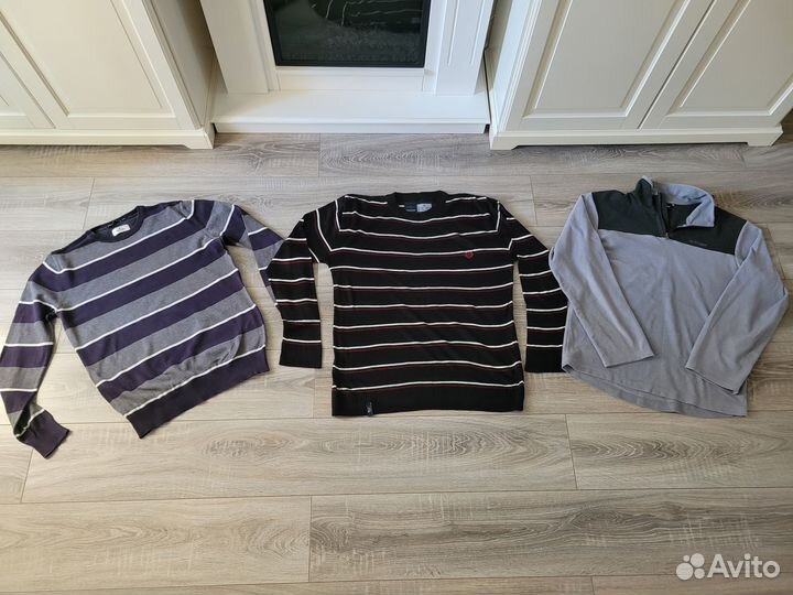 Комплект мужских свитеров р.48-50