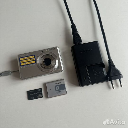 Компактный фотоаппарат Sony cyber shot dsc s780