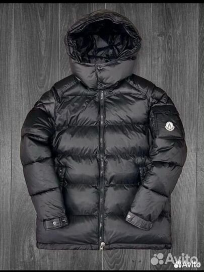 Пуховик moncler