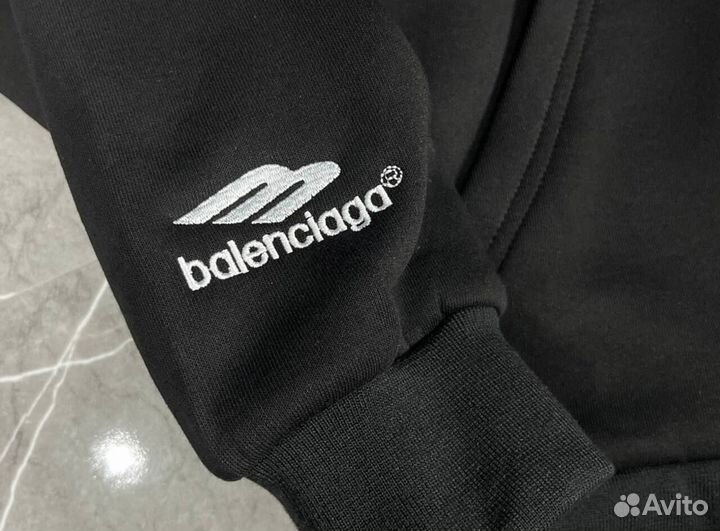 Худи Balenciaga