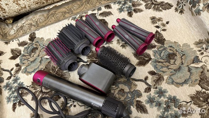 Стайлер dyson