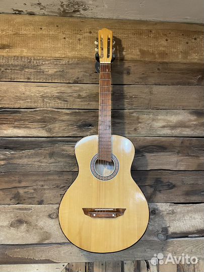Гитара акустическая аккорд Массив ели