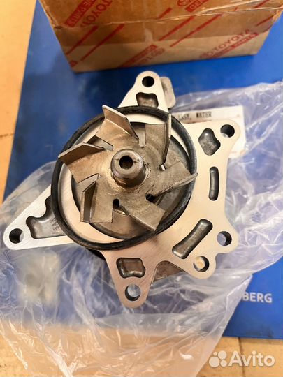 Насос водяной toyota avensis /corolla 1.4-1.8