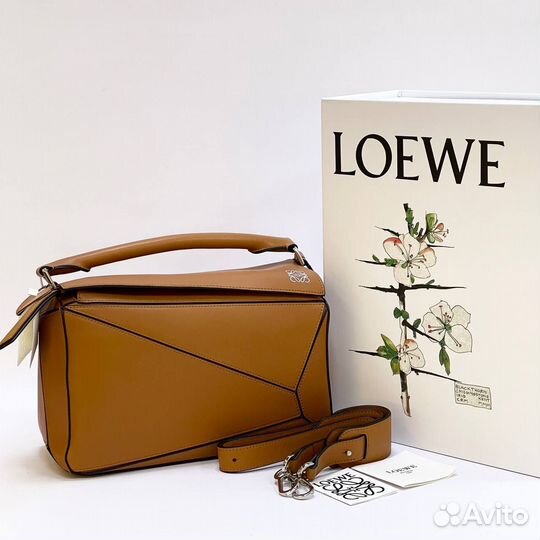 Женская сумка Loewe Puzzle из кожи через плечо