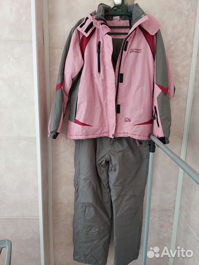 Лыжный костюм женский