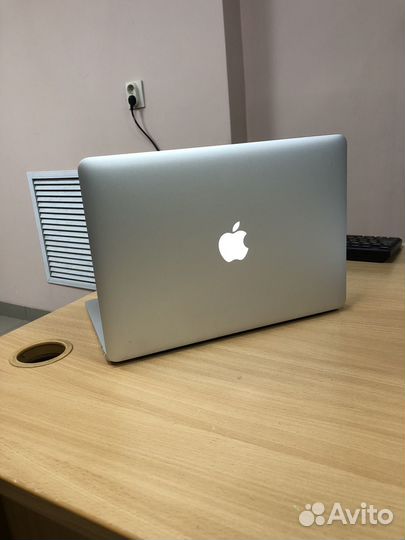 Apple MacBook Air 13