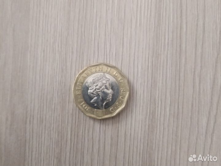 Монета золотая Великобритании 2017