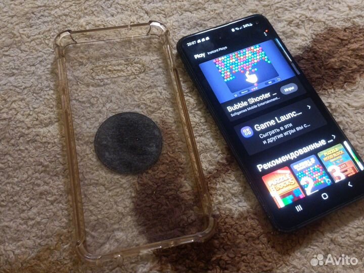Samsung Galaxy S10e, 8/128 ГБ