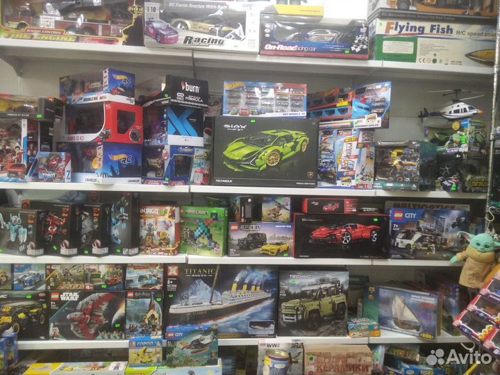Распродажа магазина игрушек