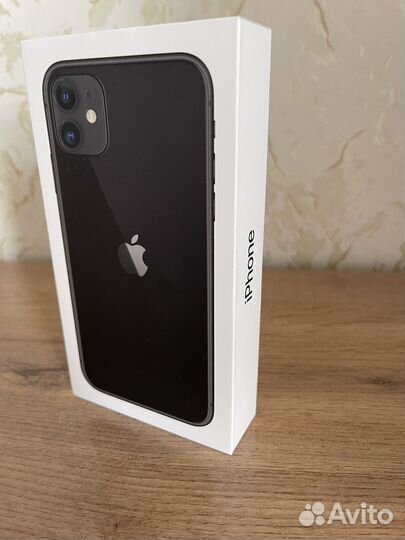 iPhone 11, 64 ГБ