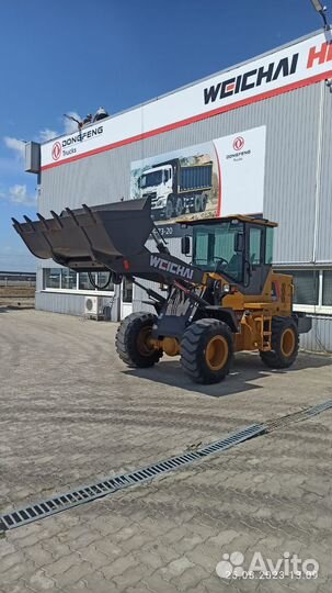 Фронтальный погрузчик Weichai Heavy WL820H, 2023