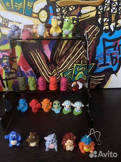 Киндер сюрприз игрушки разных годов винкс пикси