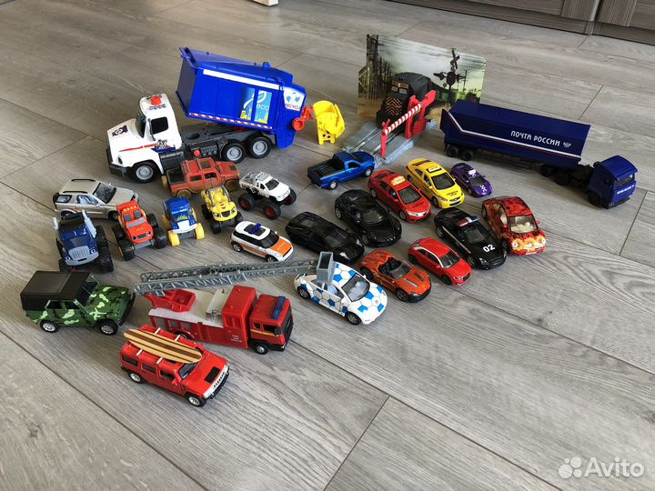 Большой набор машин