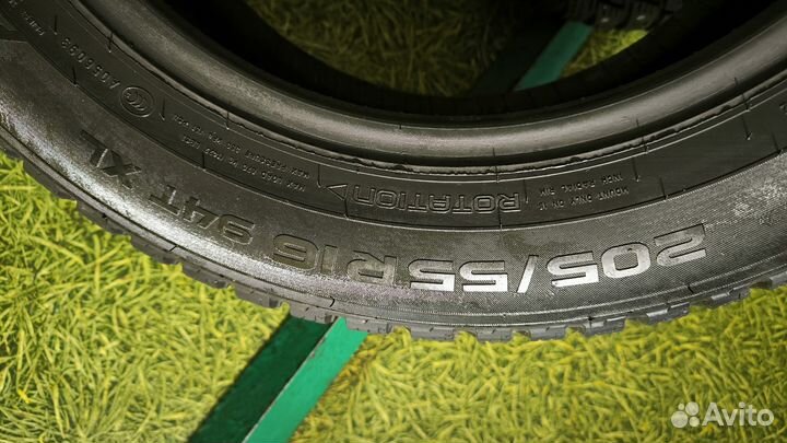Nokian Tyres Hakkapeliitta 8 205/55 R16