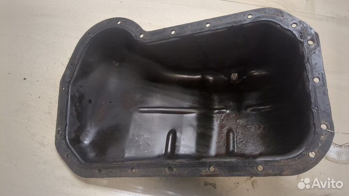 Поддон Audi A4 (B5), 1995