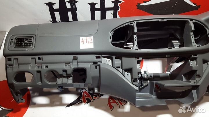 Панель передняя в салон Toyota Hiace Regius RCH41W