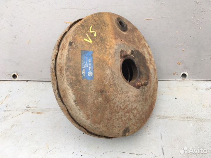 Усилитель тормозов вакуумный Volkswagen