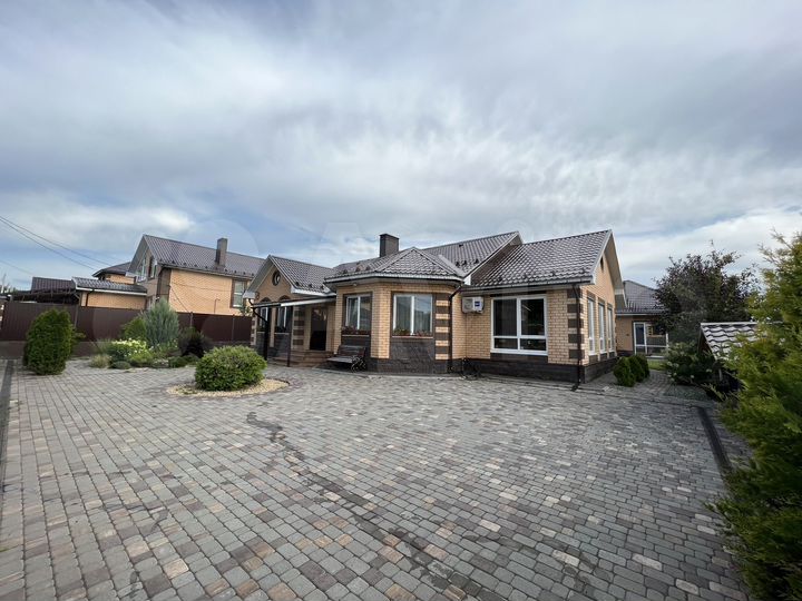 Коттедж 155 м² на участке 10 сот.