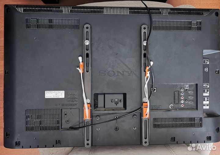 Телевизор Sony KDL-32CX521