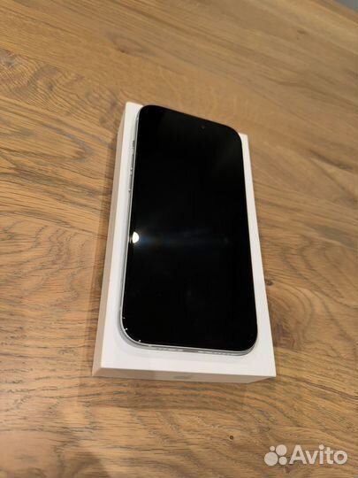 iPhone 15, 128 ГБ