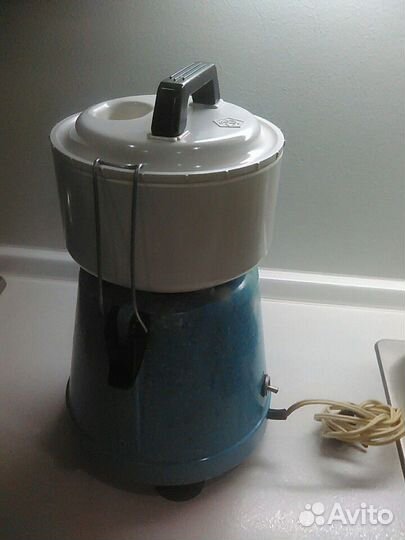 Электросоковыжималка СССР