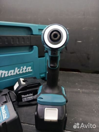 Винтоверт/шуруповерт makita бесщеточный 180n/m