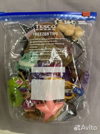 Лот барахла от кукол bratz